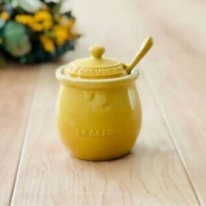 NEW Le Cruset Honey Pot NIB